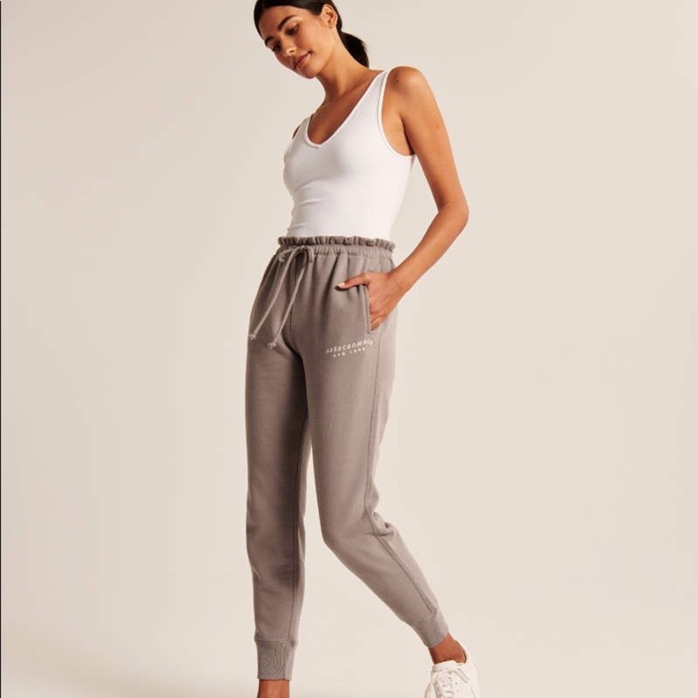 Abercrombie Taupe Sweatpants Joggers